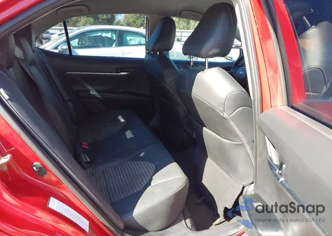 2020 Toyota Camry Se z USA, uszkodzony, nr VIN 4T1G11AK2LU360090